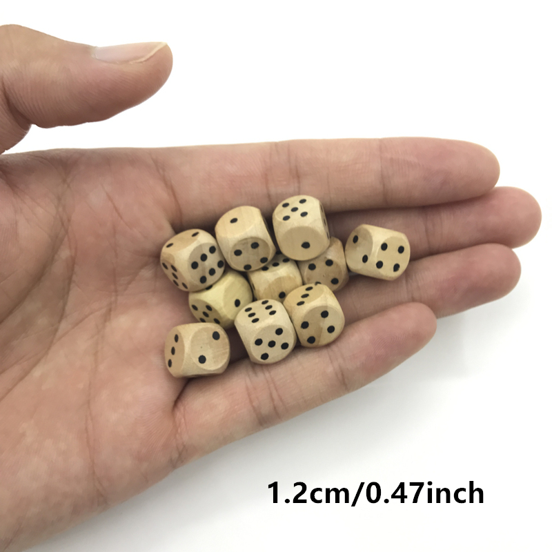 Lot de 10 jeux de dés en bois  - Board Game Loop avis et prix